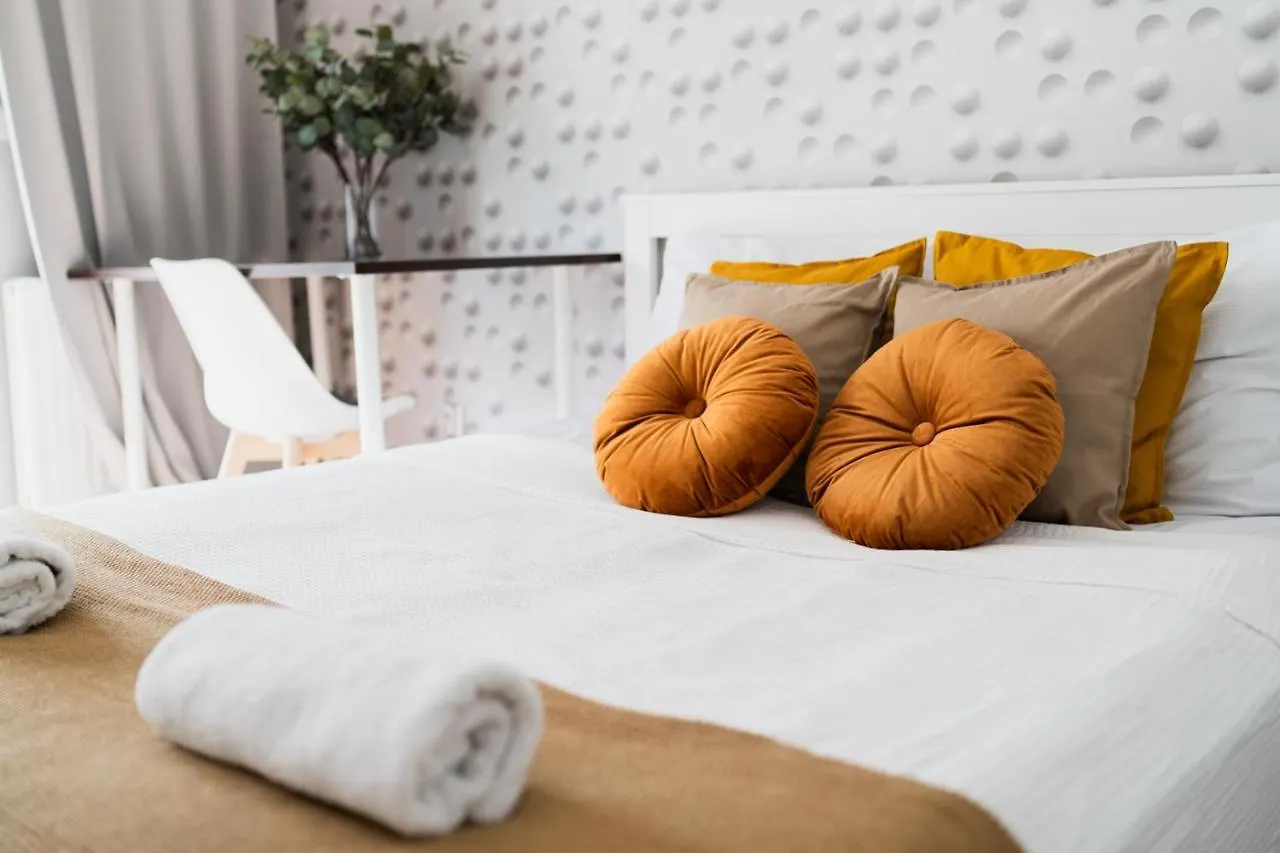 New Apartment Old Town - 3 Rooms - 7 People - Parking Place - Kosciuszki Street Wroclaw